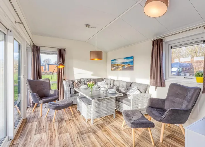Nice Home In Suesel With Wifi